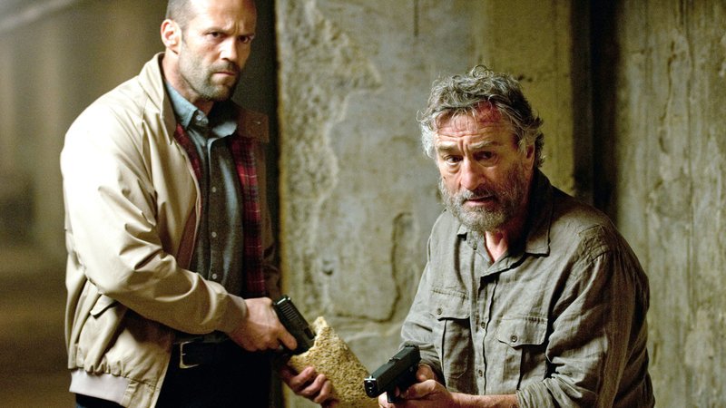 Danny Bryce (Jason Statham, li.) und Hunter (Robert de Niro) – Bild: RTL Zwei Danny Bryce (Jason Statham, li.) und Hunter (Robert de Niro) – Bild: RTL Zwei