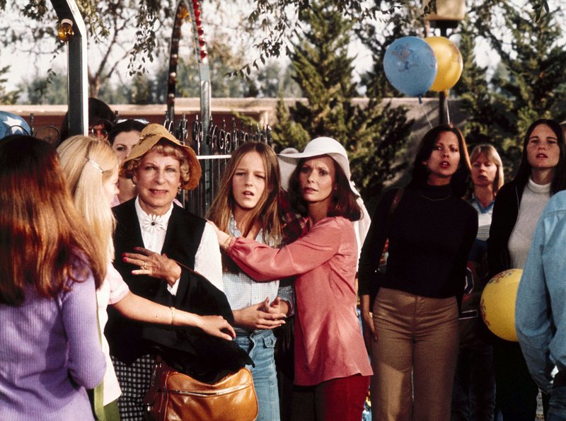 Achterbahn – Bild: „ARD Degeto“ (S 2)