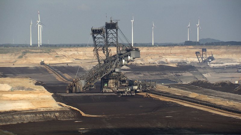 Die rote Linie – Bild: WDR