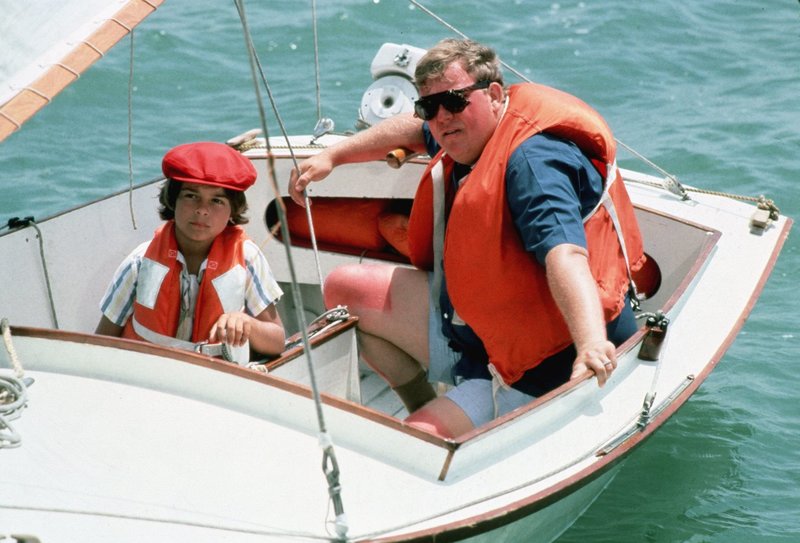 Bobby Chester (Joey Lawrence, l.); Jack Chester (John Candy, r.) – Bild: TM, ® & © 1985 by Paramount Pictures. All Rights Reserved. Lizenzbild frei Bobby Chester (Joey Lawrence, l.); Jack Chester (John Candy, r.) – Bild: TM, ® & © 1985 by Paramount Pictures. All Rights Reserved. Lizenzbild frei