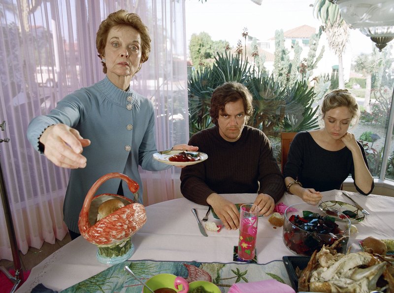 Ein fürsorglicher Sohn – Bild: ARD Degeto