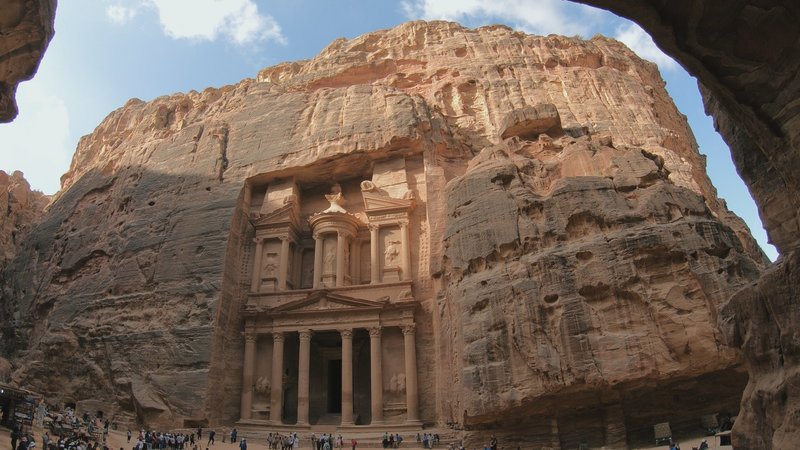 Wunderwerke der Weltgeschichte 03: Petra – Felsentempel in der Wüste (Pétra) – fernsehserien.de