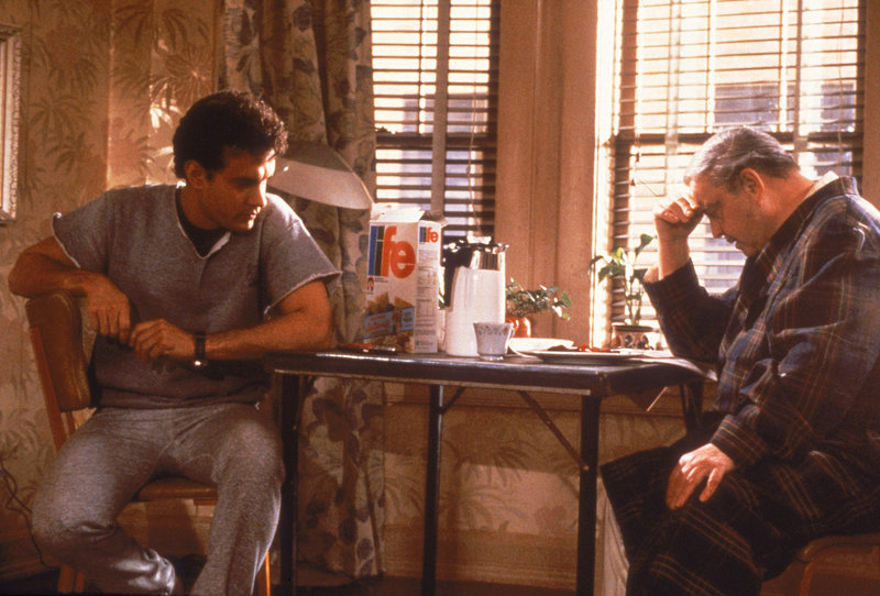 Nothing in Common - Sie haben nichts gemeinsam – Bild: 1986 TriStar Pictures, Inc. All Rights Reserved. Lizenzbild frei