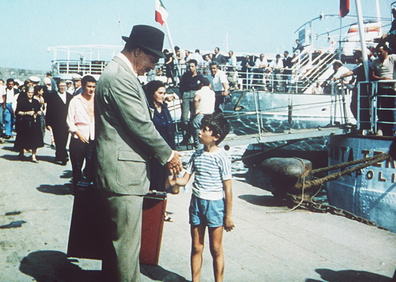 Es begann in Neapel – Bild: Sony Pictures Television International. All Rights Reserved. Lizenzbild frei