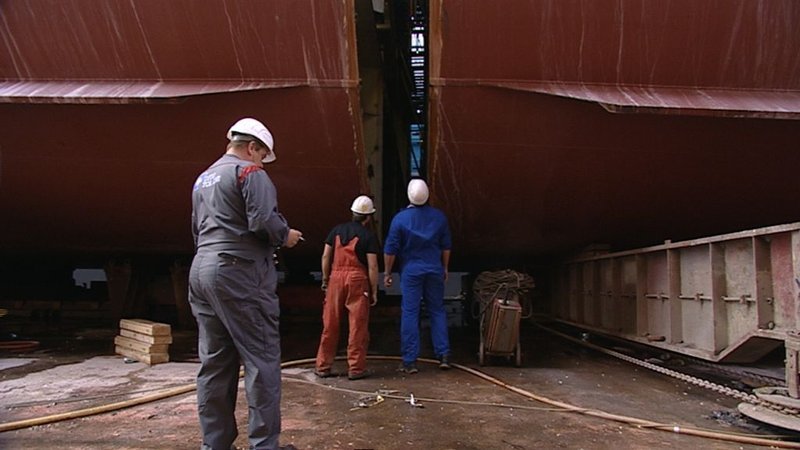 Die schwedische Fähre „Tor Begonia“ soll vergrößert werden. – Bild: n-tv