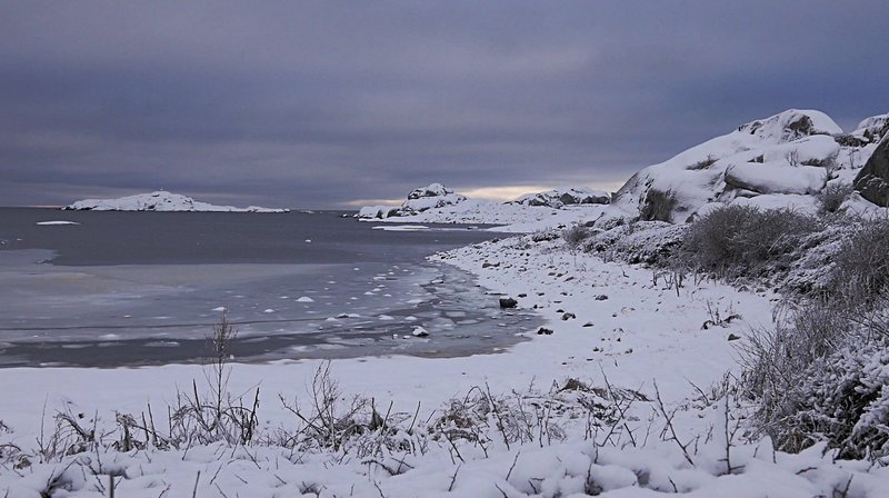 Der Skagerrak trennt den Süden Norwegens und Schwedens von Dänemark und ist eine Meerenge mit vielen Gesichtern. – Winter im Skagerrak, Norwegen – Bild: WDR/​Sigurd Tesche