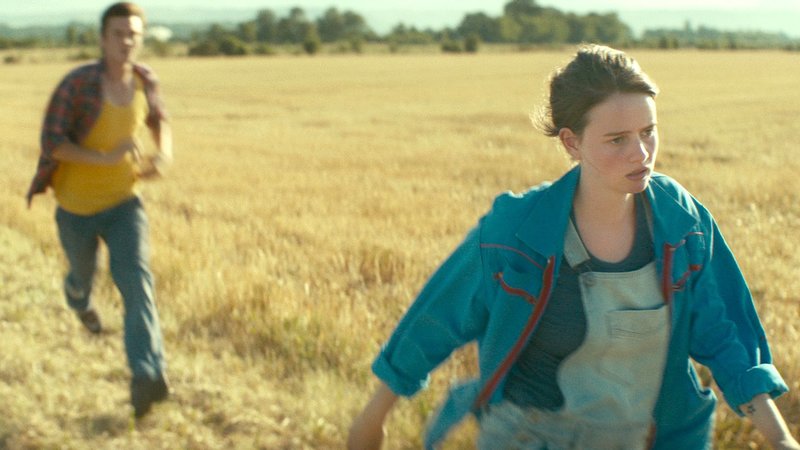 Julie und die roten Schuhe – Bild: Zee.One