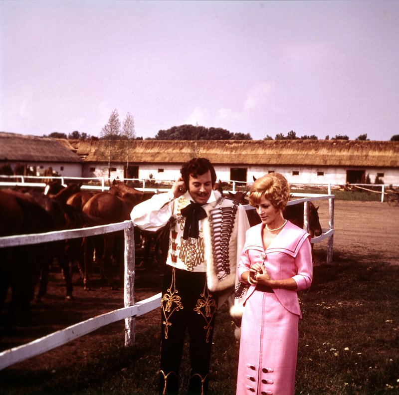 Kurt Huemer (Koloman Zsupan), Dagmar Koller (Lisa). – Bild: ORF Kurt Huemer (Koloman Zsupan), Dagmar Koller (Lisa). – Bild: ORF