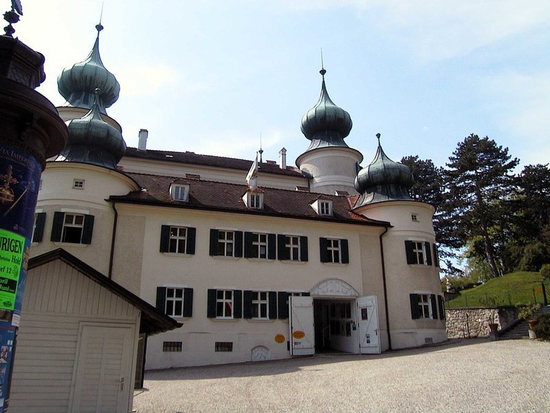Schloss Artstetten. – Bild: ORF/​-. Andere Verwendung