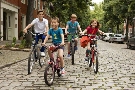 Hexe Lilli: Der Drache und das magische Buch – Bild: KiKA