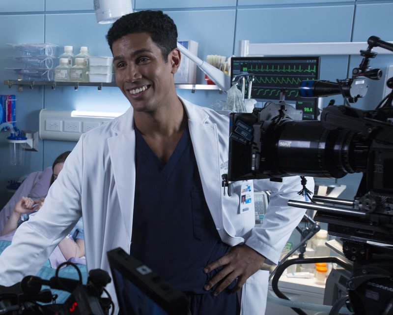 Ist Der Schauspieler Von The Good Doctor Wirklich Autist The Good Doctor S01E07: Der autistische Patient (22 Steps