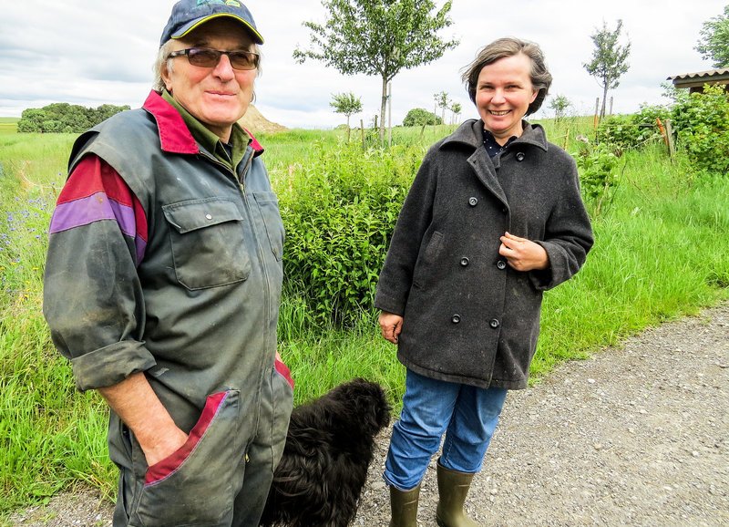Bodenlos Vom Leben und Überleben der Schweizer Bauern Hans und Lisa Schori aus Radelfingen – Bild: SRF1