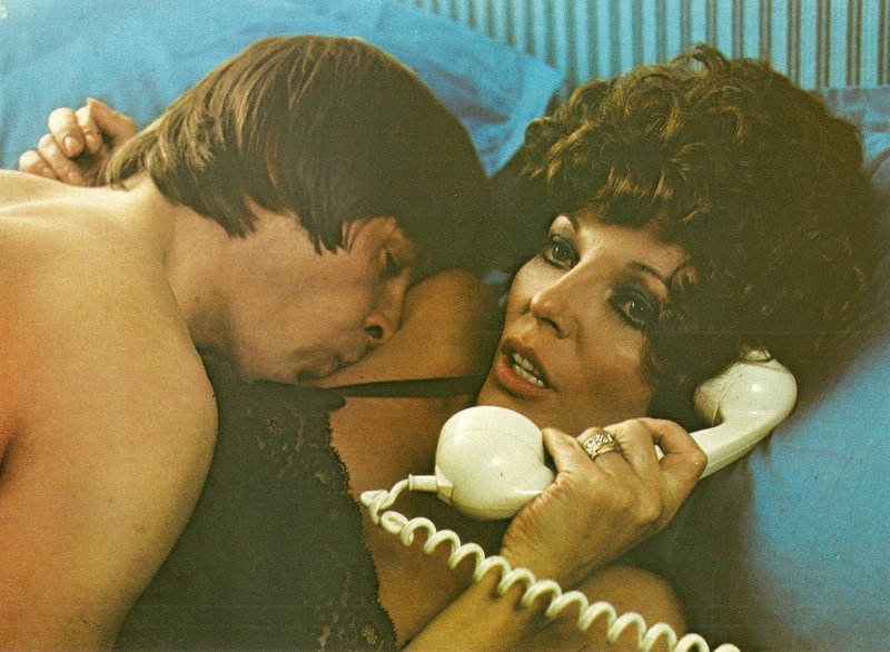 Alan Price (Alfie) und Joan Collins (Fay) – Bild: Star TV