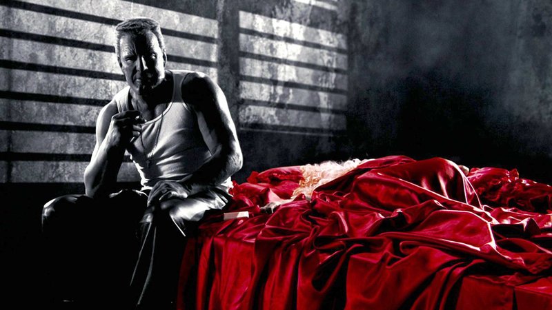 Der Ex-Sträfling Marv (Mickey Rourke) wird von der Prostituierten Goldie um Hilfe gebeten. Sie hat Angst vor einem Killer, der im Rotlichtmilieu sein Unwesen treibt. Marv verspricht, Goldie zu beschützen. Doch am nächsten Tag liegt sie tot neben ihm im Bett..Der Ex-Sträfling Marv (Mickey Rourke) wird von der Prostituierten Goldie um Hilfe gebeten. Sie hat Angst vor einem Killer, der im Rotlichtmilieu sein Unwesen treibt. Marv verspricht, Goldie zu beschĂĽtzen. Doch am nächsten Tag liegt sie tot neben ihm im Bett.. – Bild: RTL Zwei Der Ex-Sträfling Marv (Mickey Rourke) wird von der Prostituierten Goldie um Hilfe gebeten. Sie hat Angst vor einem Killer, der im Rotlichtmilieu sein Unwesen treibt. Marv verspricht, Goldie zu beschützen. Doch am nächsten Tag liegt sie tot neben ihm im Bett..Der Ex-Sträfling Marv (Mickey Rourke) wird von der Prostituierten Goldie um Hilfe gebeten. Sie hat Angst vor einem Killer, der im Rotlichtmilieu sein Unwesen treibt. Marv verspricht, Goldie zu beschĂĽtzen. Doch am nächsten Tag liegt sie tot neben ihm im Bett.. – Bild: RTL Zwei