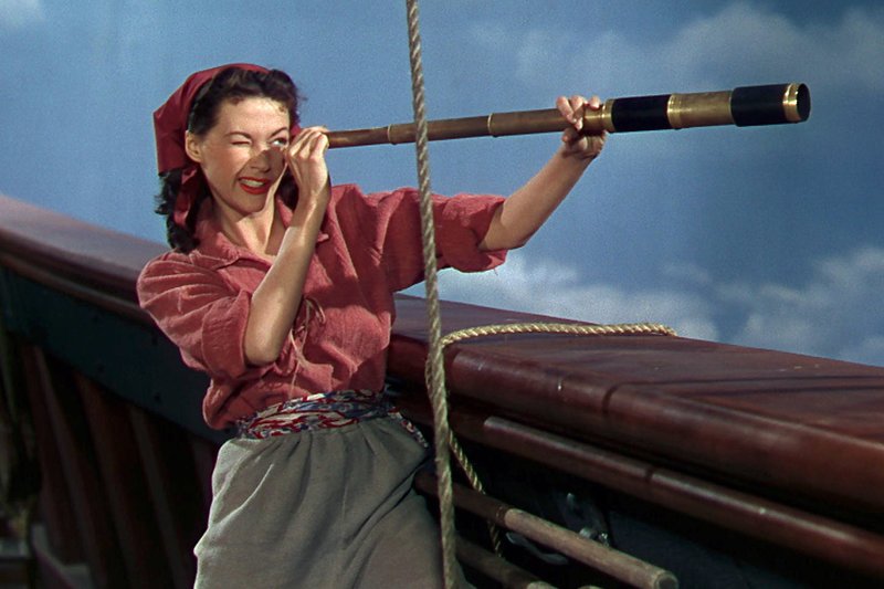 Schnell findet Deborah (Yvonne De Carlo) Gefallen am Freibeuterleben und wird zur &#x84;Piratenbraut&#x93;. – Bild: ZDF /​ © 1950 Universal City Studios