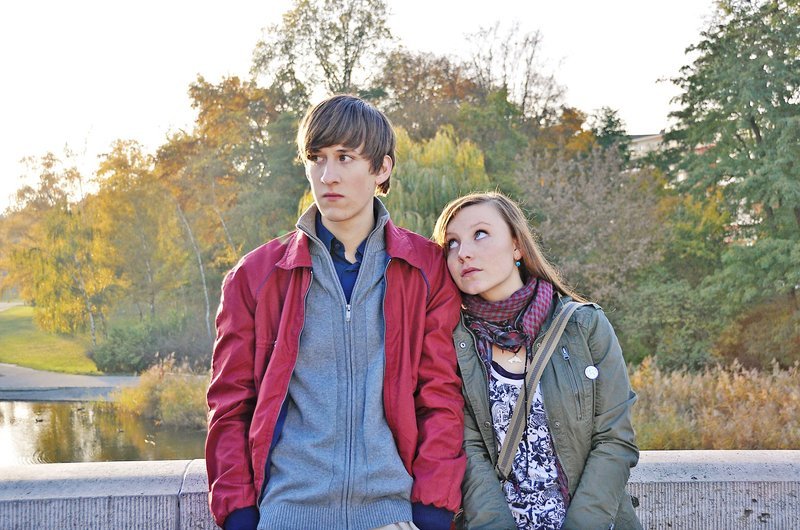 Max (Josef Mattes) und Anna (Isabel Bongard). – Bild: BR/​Tellux-Film GmbH/​Anngret Plehn