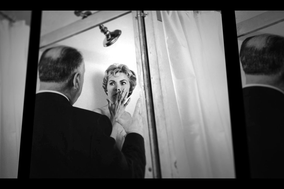 Regisseur Alfred Hitchcock bespricht die Duschszene mit Schauspielerin Janet Leigh. – Bild: ARTE