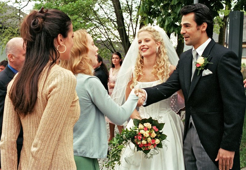 Wen die Liebe trifft – Bild: WDR/​Degeto/​Rolf von der Heydt