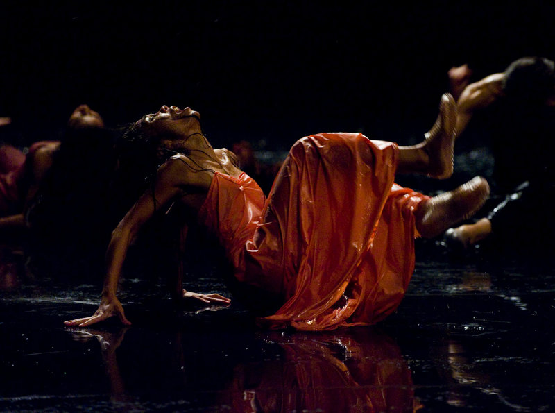 Pina Bausch: Vollmond – Bild: ZDF /​ © Donata Wenders