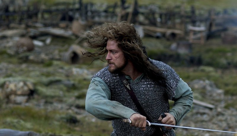 Ein Held muss her: Beowulf (Gerard Butler) soll’ s richten. – Bild: ZDF und Nick Wall
