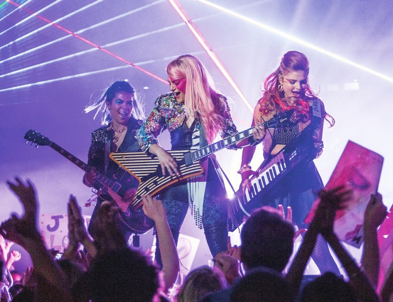 Jem and the Holograms – Bild: MG RTL D /​ Universal Pictu