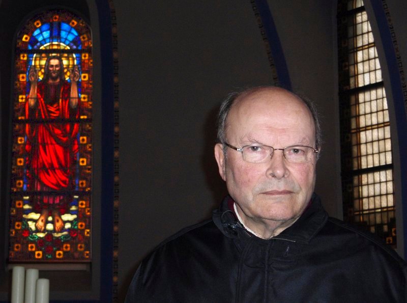 Rudolf Küttler in der Markuskirche. – Bild: MDR/​Peter Grimm