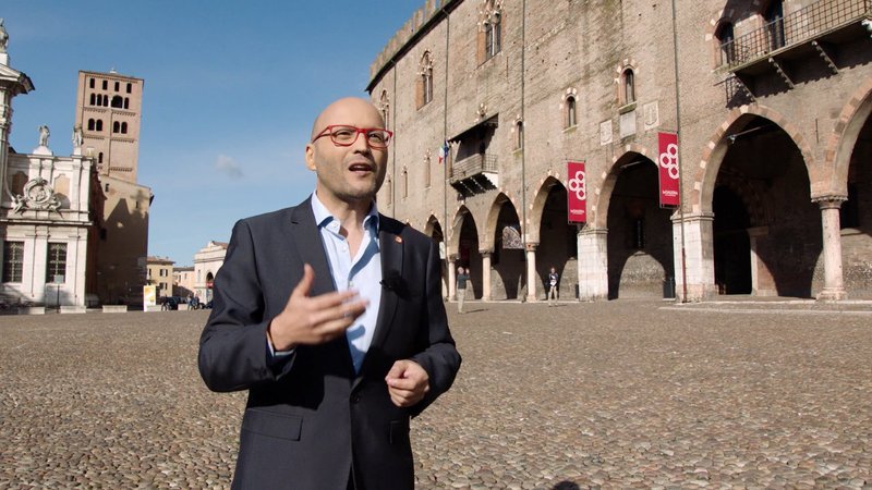 Enrique Mazzola, der musikalische Leiter von ?Rigoletto?. – Bild: 3sat Enrique Mazzola, der musikalische Leiter von ?Rigoletto?. – Bild: 3sat