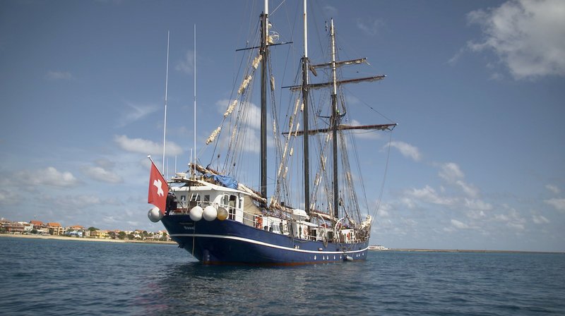 Zuhause für ein Jahr. Das Segelschiff Salomon bietet Platz für 15 Jugendliche. – Bild: NDR/​Birgit Wärnke