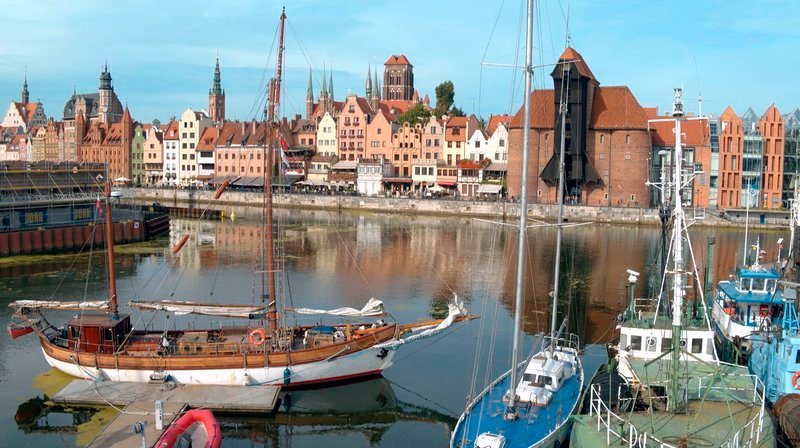 Stadthafen mit Möttlau und Krantor. – Bild: NDR/MoersMedia/Peter Moers Stadthafen mit Möttlau und Krantor. – Bild: NDR/MoersMedia/Peter Moers