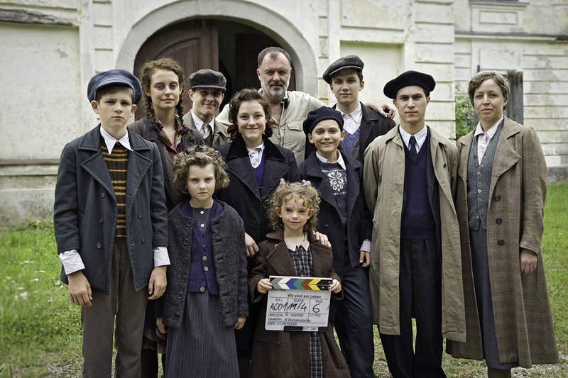 Die Kinder der Villa Emma – Bild: ARD Degeto/​Graf Film/​Volker Gläser