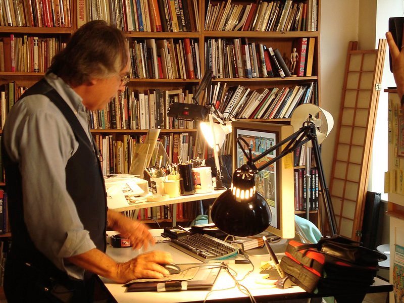 Art Spiegelman in seinem Atelier in New York – Bild: Phoenix