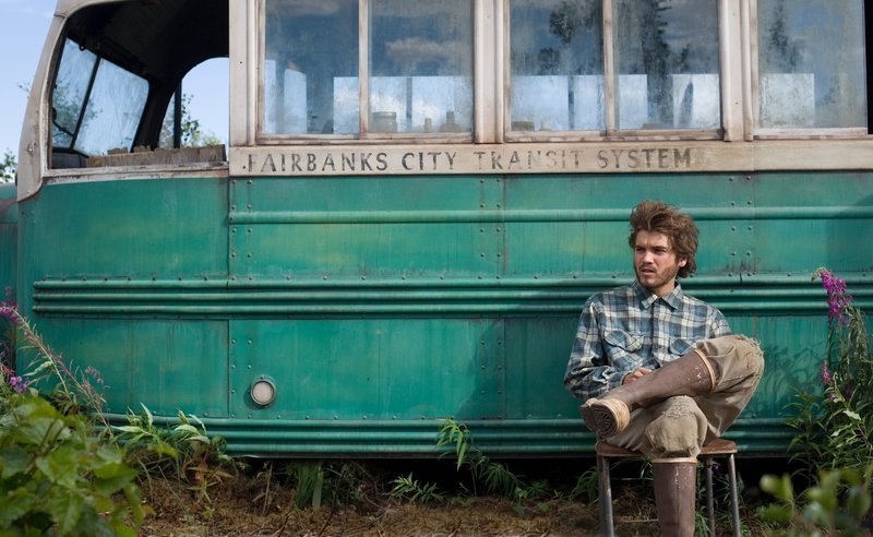 Chris McCandless (Emile Hirsch) – Bild: TOBIS FILM GMBH & CO. KG Chris McCandless (Emile Hirsch) – Bild: TOBIS FILM GMBH & CO. KG