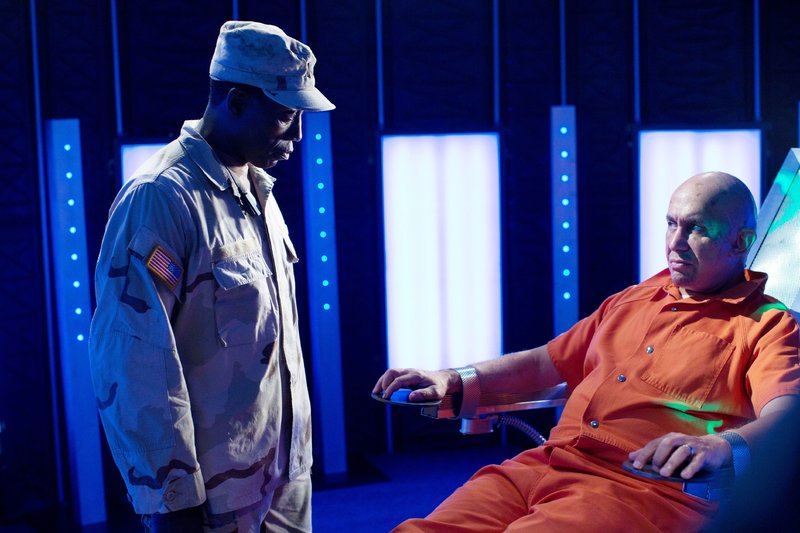 Armed Response - Unsichtbarer Feind – Bild: MG RTL D /​ © Voltage Pictu