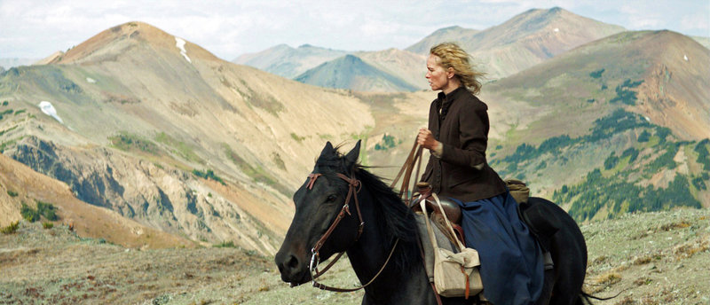 Angetrieben von ihrem Traum und der Hoffnung auf ein besseres Leben macht sich die Gruppe um Emily Meyer (Nina Hoss) auf den Weg nach Dawson zu den kurz zuvor entdeckten Goldfeldern. – Bild: BR Honorarfreie Verwendung nur im Zusammenhang mit genannter Sendung und bei folgender Nennung "Bild: Sendeanstalt/Copyright". Andere Verwendungen nur nach vorheriger Absprache: ARTE-Bildredaktion Angetrieben von ihrem Traum und der Hoffnung auf ein besseres Leben macht sich die Gruppe um Emily Meyer (Nina Hoss) auf den Weg nach Dawson zu den kurz zuvor entdeckten Goldfeldern. – Bild: BR Honorarfreie Verwendung nur im Zusammenhang mit genannter Sendung und bei folgender Nennung "Bild: Sendeanstalt/Copyright". Andere Verwendungen nur nach vorheriger Absprache: ARTE-Bildredaktion