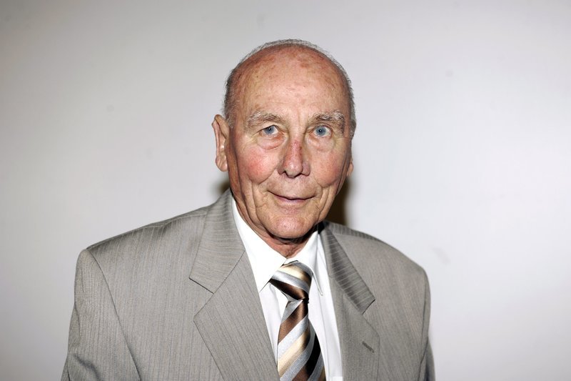 SWR Fernsehen KICKER, ZOCKER UND REBELLEN, „Die WM-Helden von ’74“, am Sonntag (03.08.14) um 23:15 Uhr. Horst Eckel – Fußball-Weltmeister 1954 – Bild: SWR/Alexander Kluge SWR Fernsehen KICKER, ZOCKER UND REBELLEN, „Die WM-Helden von ’74“, am Sonntag (03.08.14) um 23:15 Uhr. Horst Eckel – Fußball-Weltmeister 1954 – Bild: SWR/Alexander Kluge