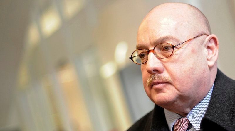 Eine Dokumentation über das Leben von Josef Esch und die Hintergründe eines der größten Wirtschaftsskandale in Deutschland. – Bild: WDR/​dpa