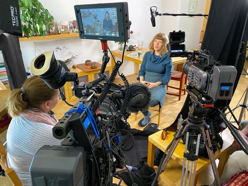 Making of: Teresa Distelberger im Interview mit Alexandra Schneider. – Bild: 3sat