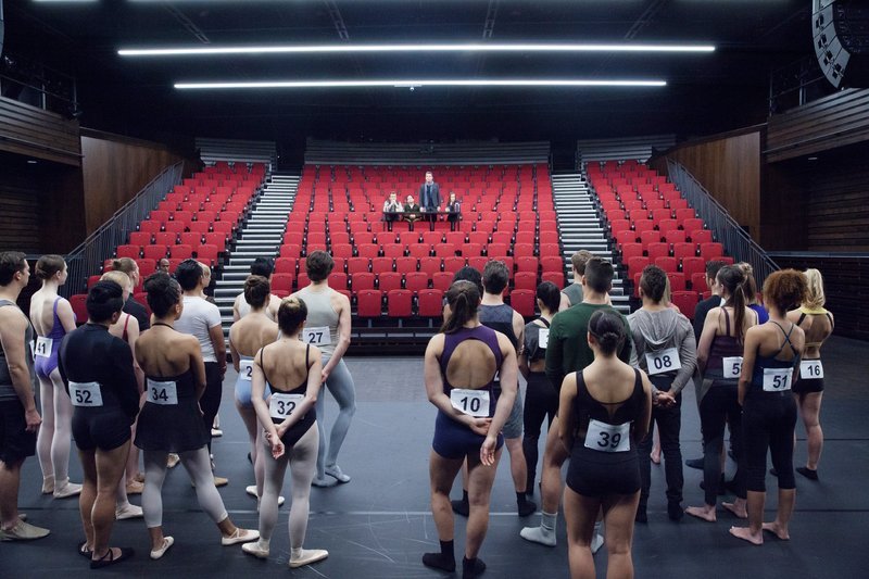 Die Tänzer/​innen der amerikanischen Ballet-Akademie. – Bild: MG RTL D /​ © 2016 CSDC Fil
