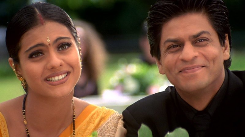 Anjali (Kajol, li), Rahul (Shah Rukh Khan, re) – Bild: Zee.One