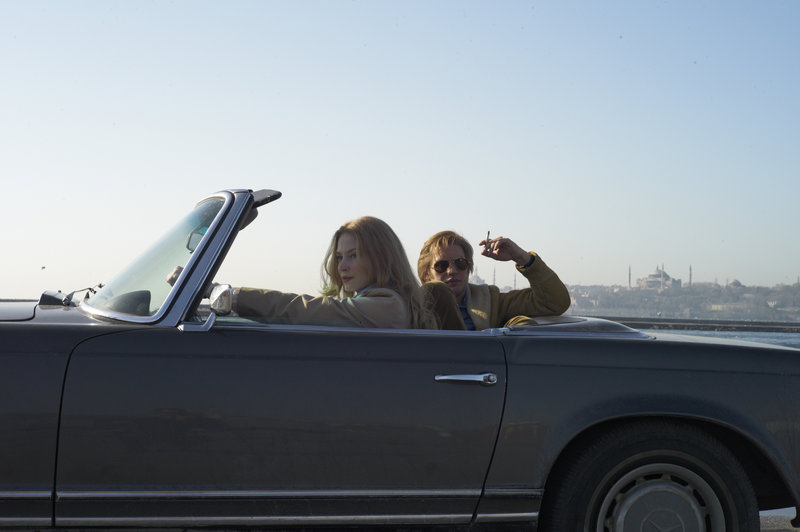 Dame, König, As, Spion – Bild: Puls 8