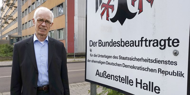 Bau auf! Westarbeiter in der DDR – Bild: MDR/​Hans-Thilo Kempen