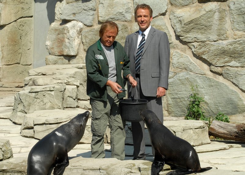 Ein Fall für zwei 243 Mord im Zoo fernsehserien.de