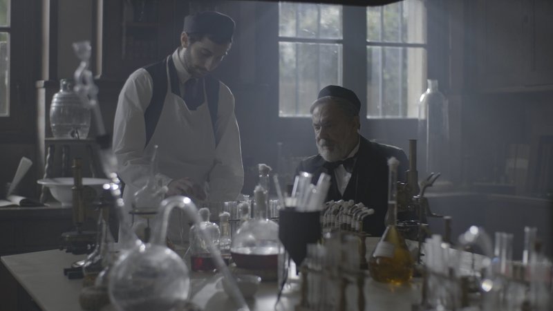 Reenactment Louis Pasteur und sein Laborassistent. – Bild: ORF