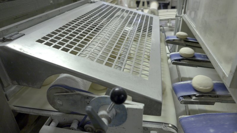 Die Wahrheit hinter Billigsemmeln – Bild: ORF