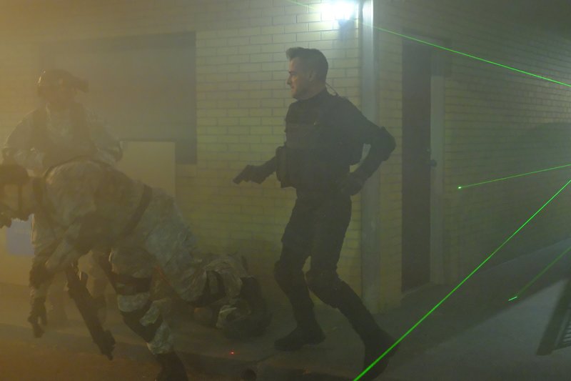 MacGyver (2016) S01E20 Der Architekt (Hole Puncher) fernsehserien.de