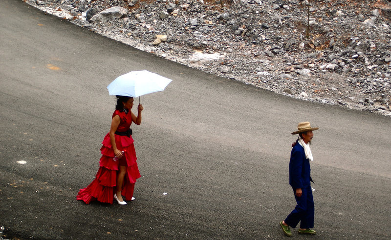 Ein Ufo, dachte sie – Bild: NDR /​ © Corazón International