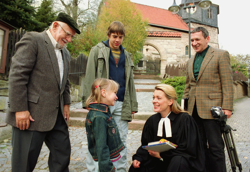 Sehnsucht nach Liebe – Bild: rbb/​Degeto/​Joseph Wolfsberg