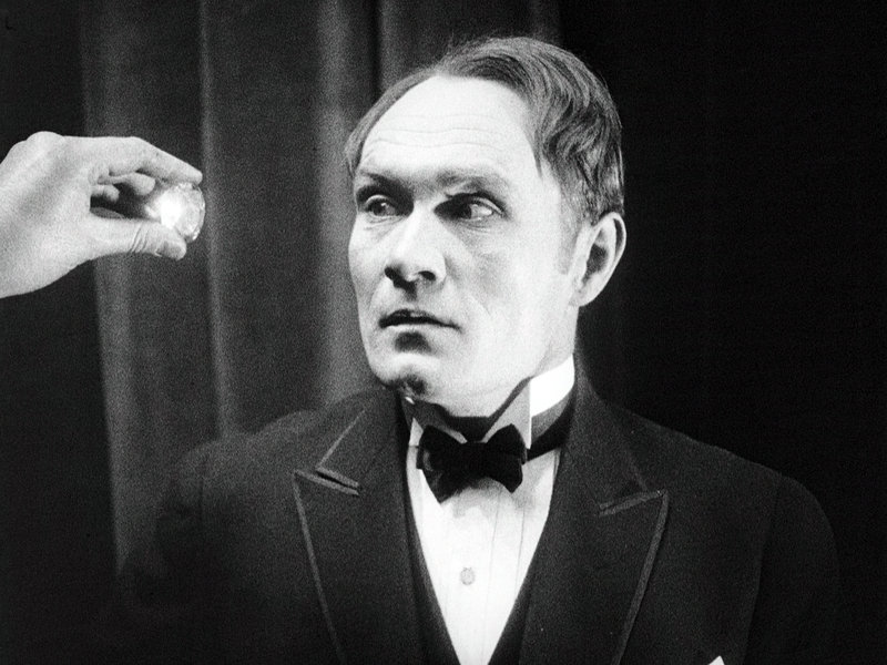 Dr. Mabuse, der Spieler - Teil 2: Inferno, ein Spiel von Menschen unserer Zeit – Bild: ORF