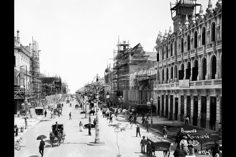 Die Avenida Central (heute: Avenida Rio Branco) in Rio de Janeiro, 1906 – Bild: ARTE France /​ © Gédéon Programmes