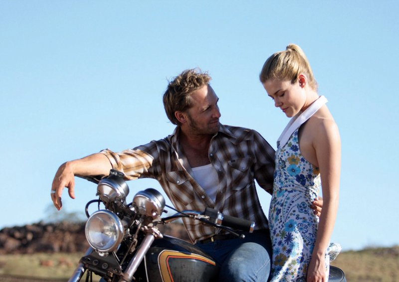 Red Dog - Ein Held auf vier Pfoten – Bild: ZDF und ARD Degeto/​Woss Group Film Production